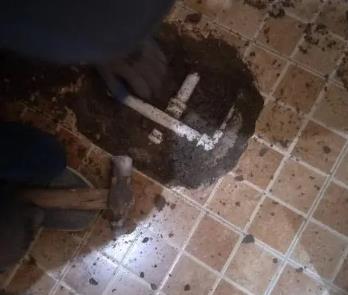 拉萨市卫生间漏水维修公司为您分享下卫生间渗水如何处理及注意事项